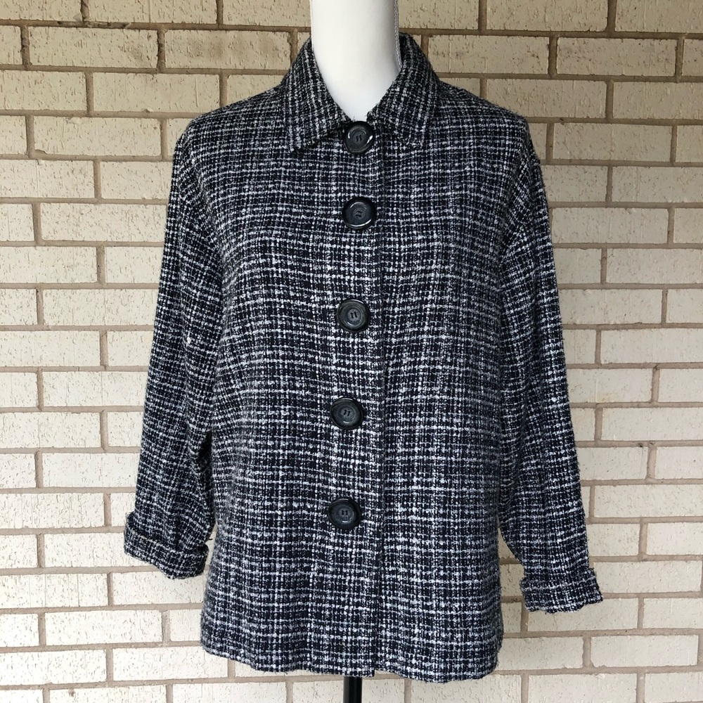 HOT🔥$15! CHICOS B/W Jacket Sz 2 Tweedy Acrylic